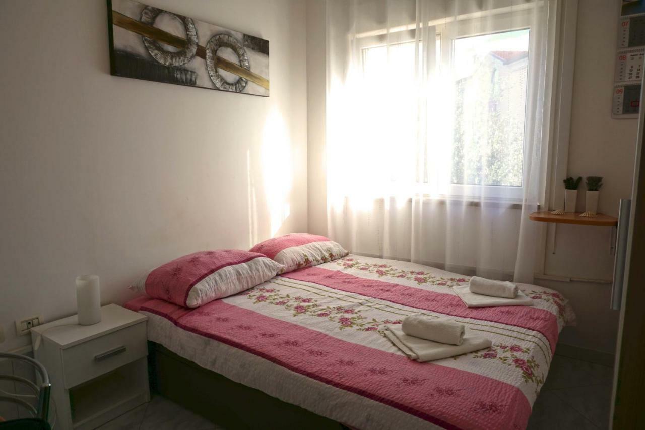 Apartment Umag Nelly Екстериор снимка