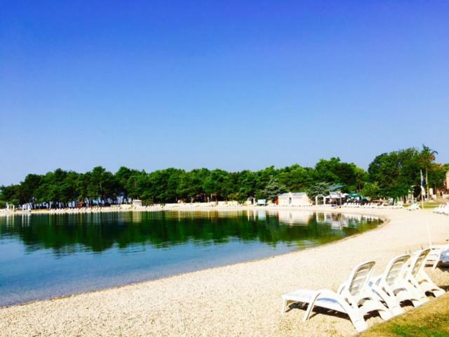 Apartment Umag Nelly Екстериор снимка